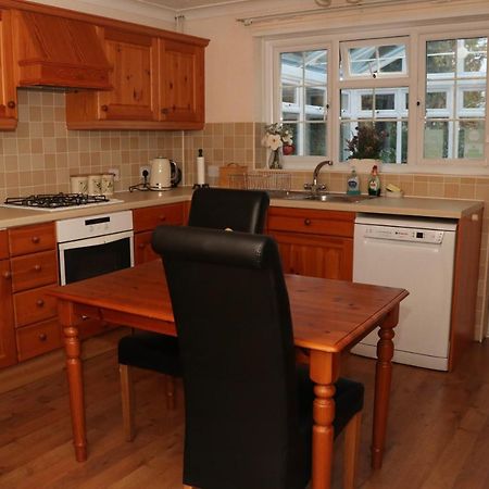 Orchard Cottage Cliffe Woods Екстериор снимка